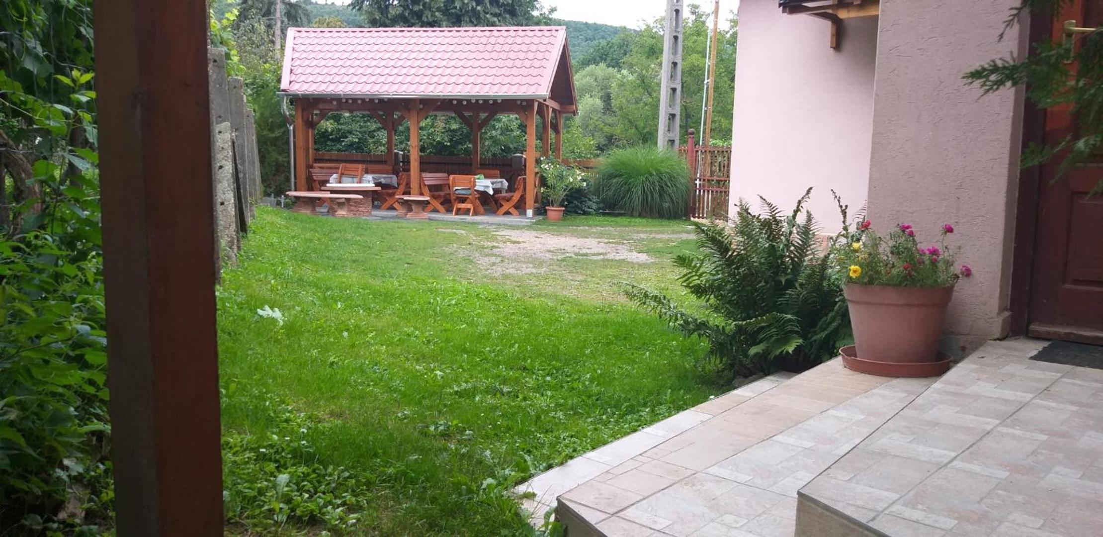 Photo 25