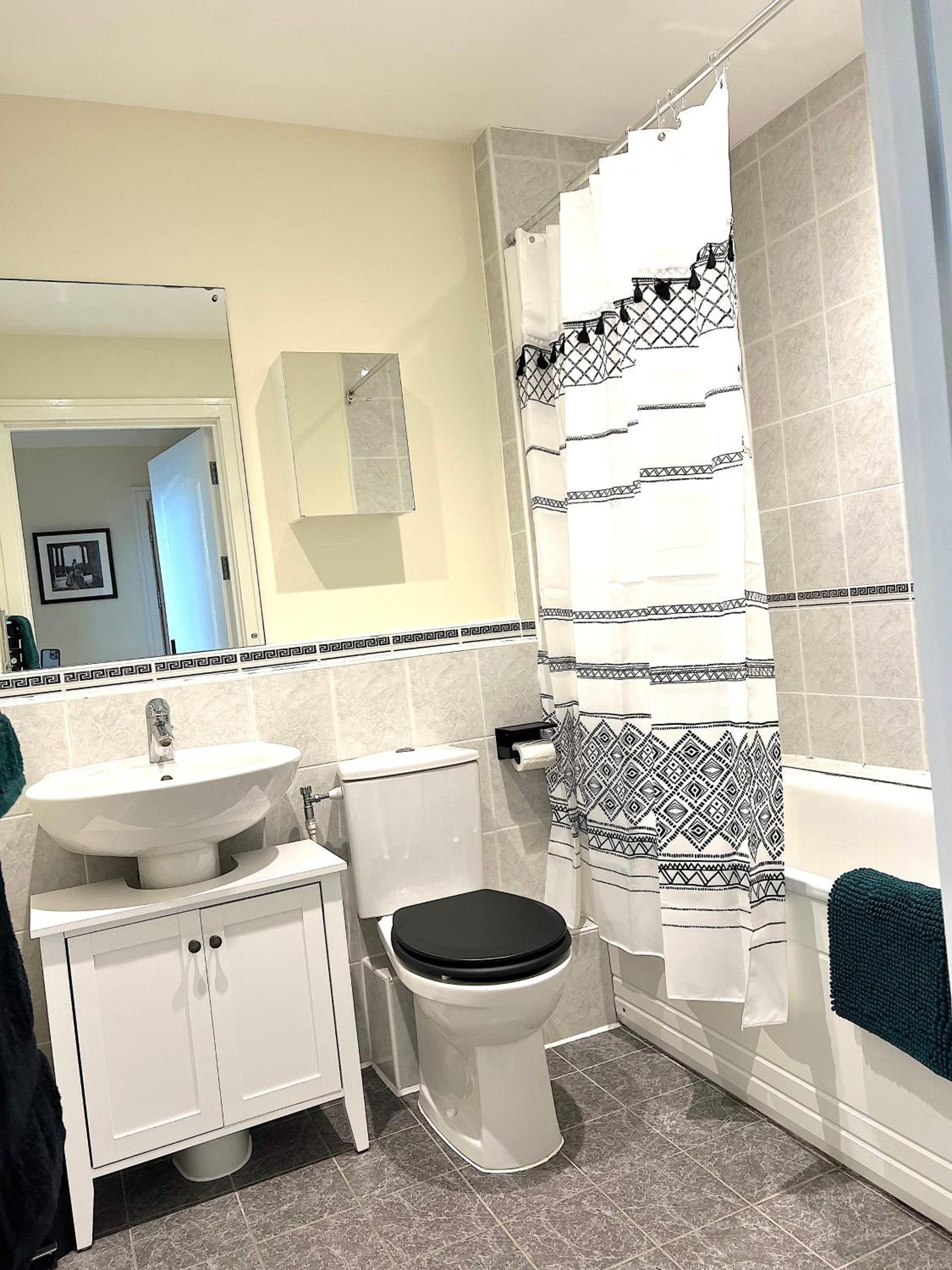 Cloud Nine - Luxe Apartment