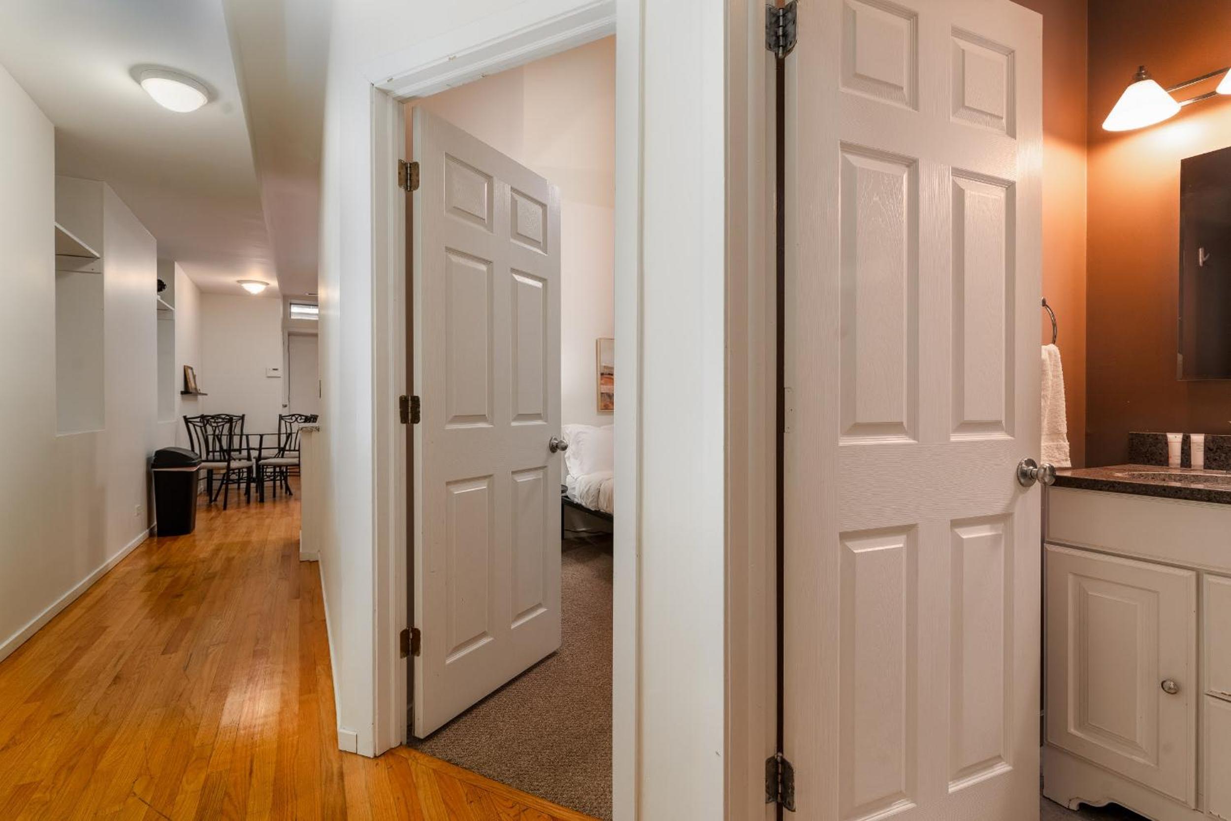 Flexhome Wicker Park 2BR P1 photo 5