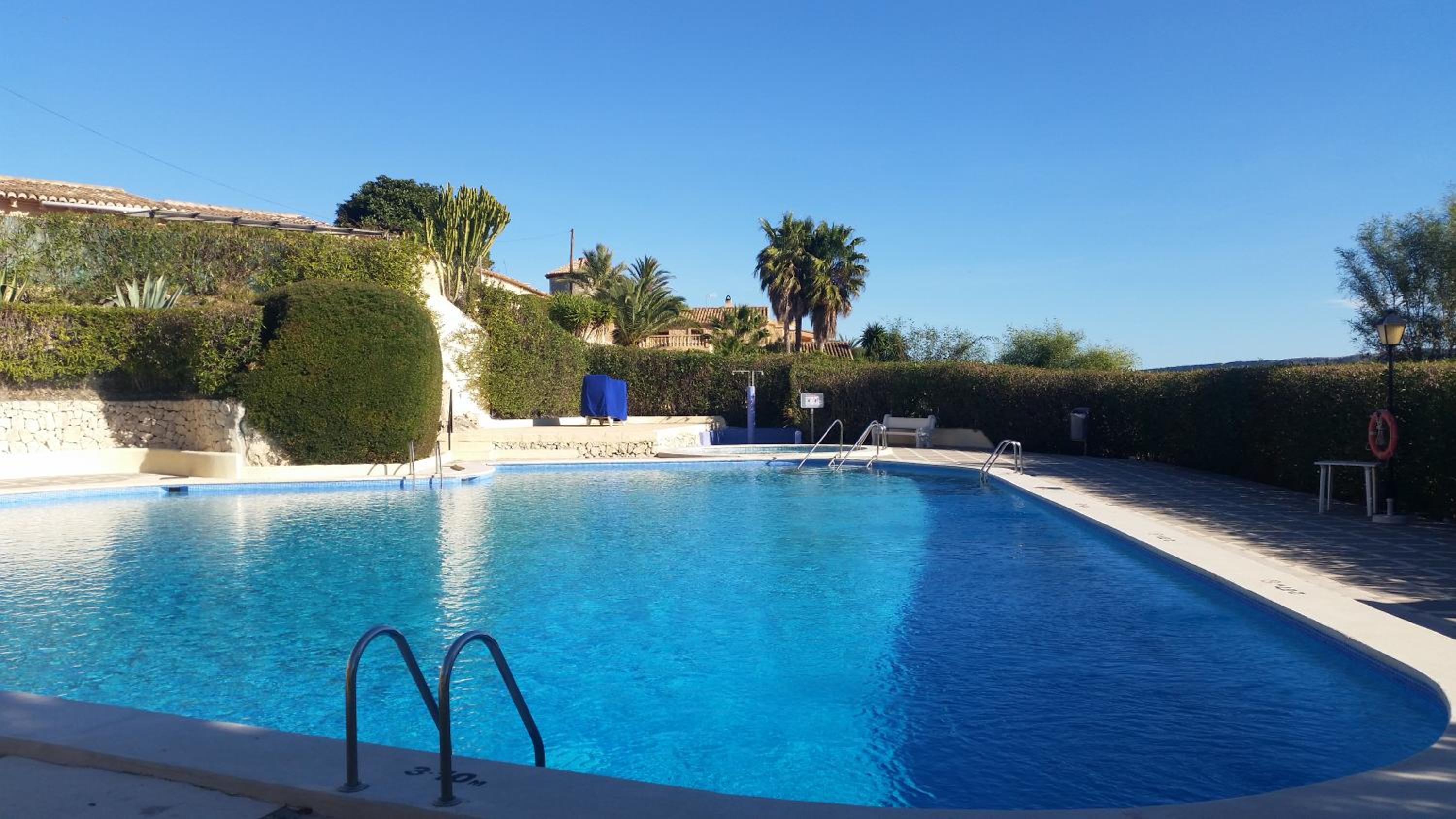 Casa Vista Moraira met fantastisch zeezicht en gemeenschappelijk zwembad