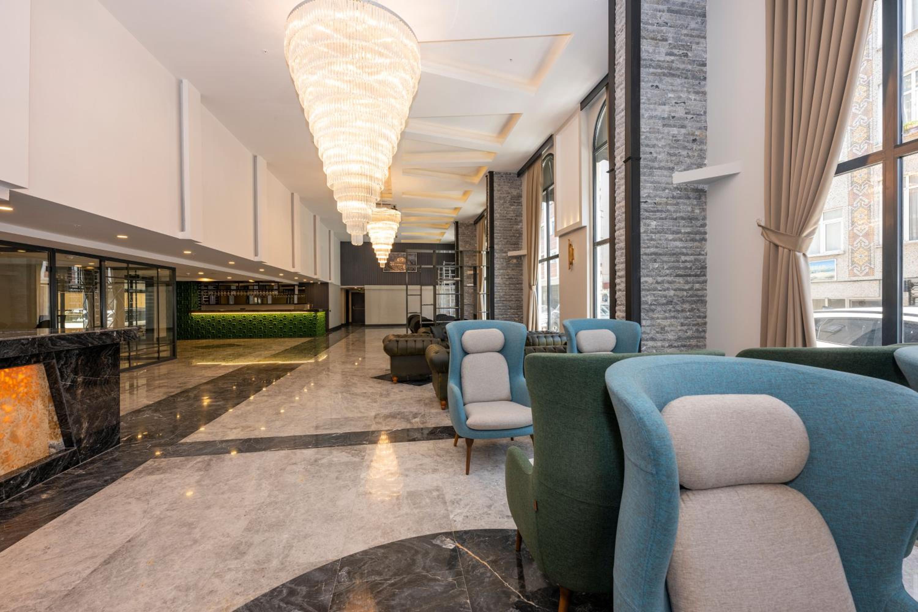 The Nirvanas Hotel - Image 31