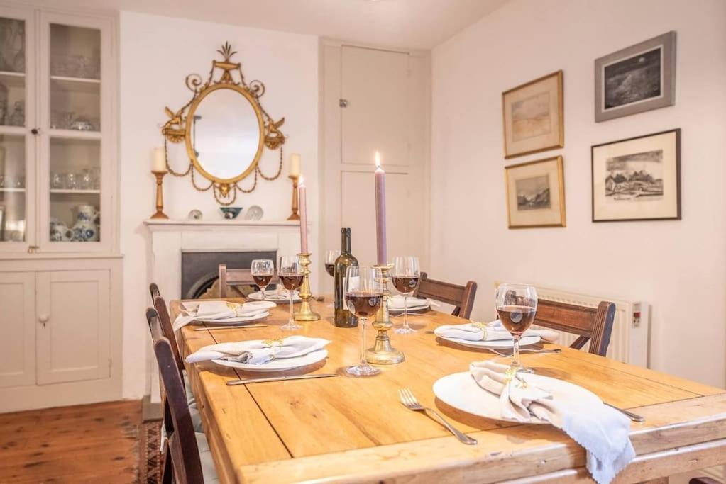 Mole Cottage, Orford view 4