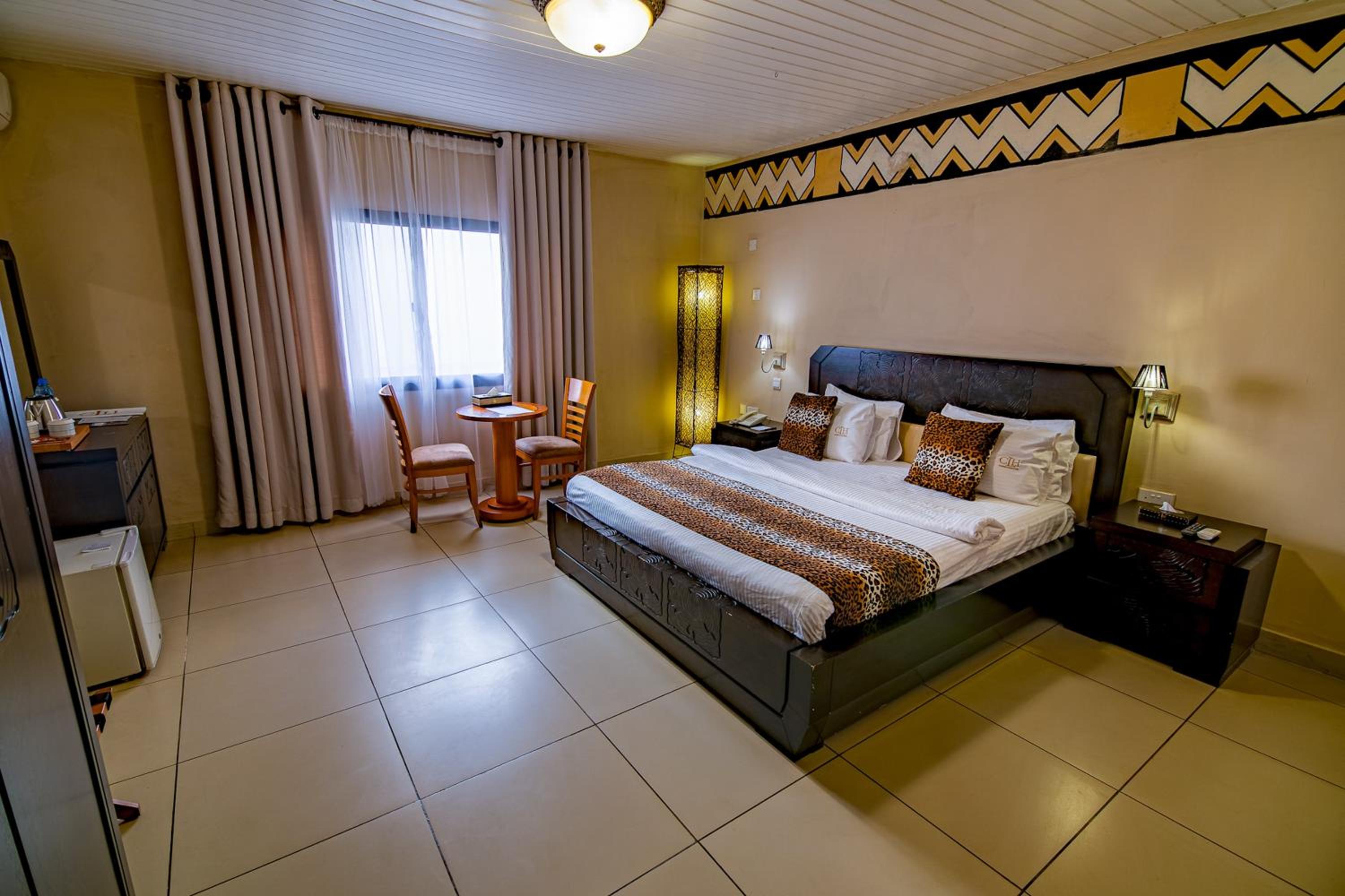 The Country Lodge Hotel