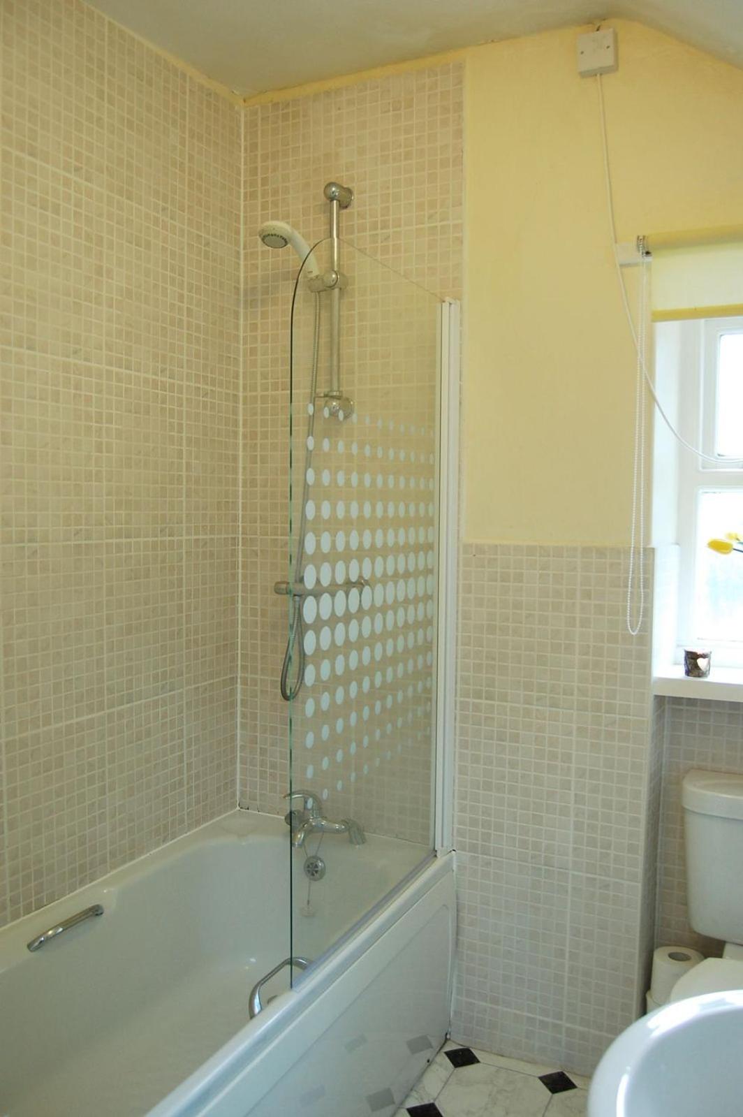 Aelfor Cottage in Barmouth view 5