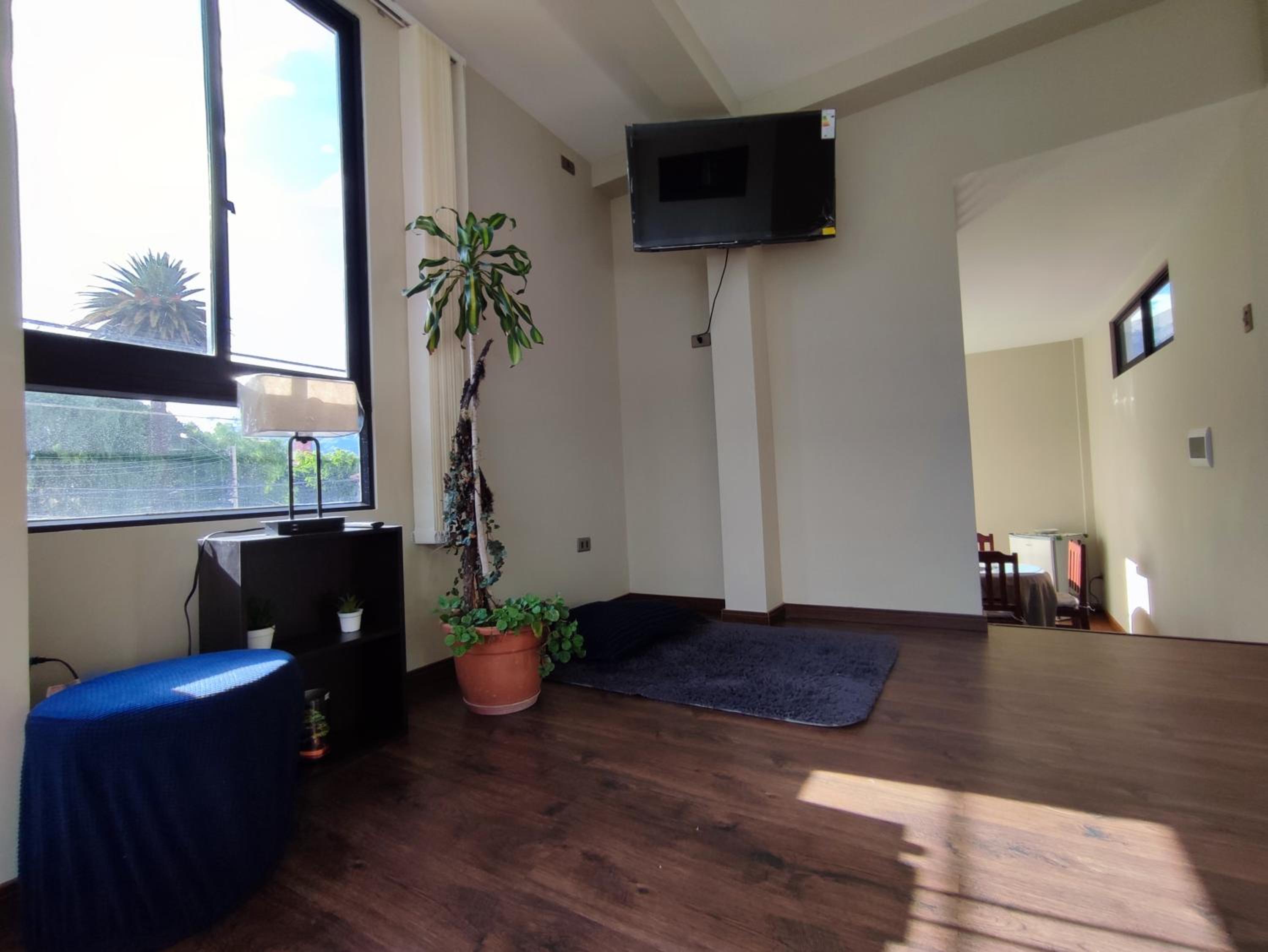 Acogedor y moderno departamento en zona residencial - La Campana, con garaje por un costo adicional