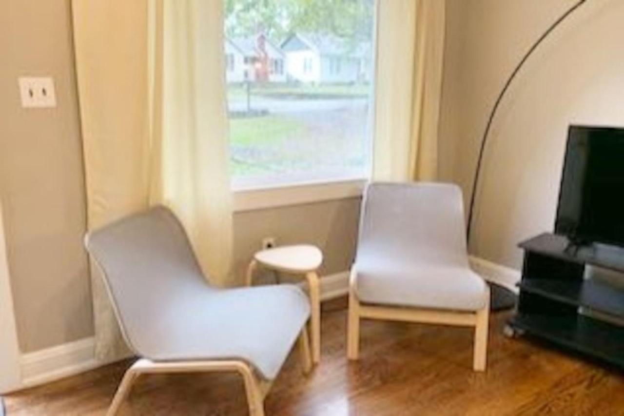 Photograph supplied for Hangout House play, work, and visit