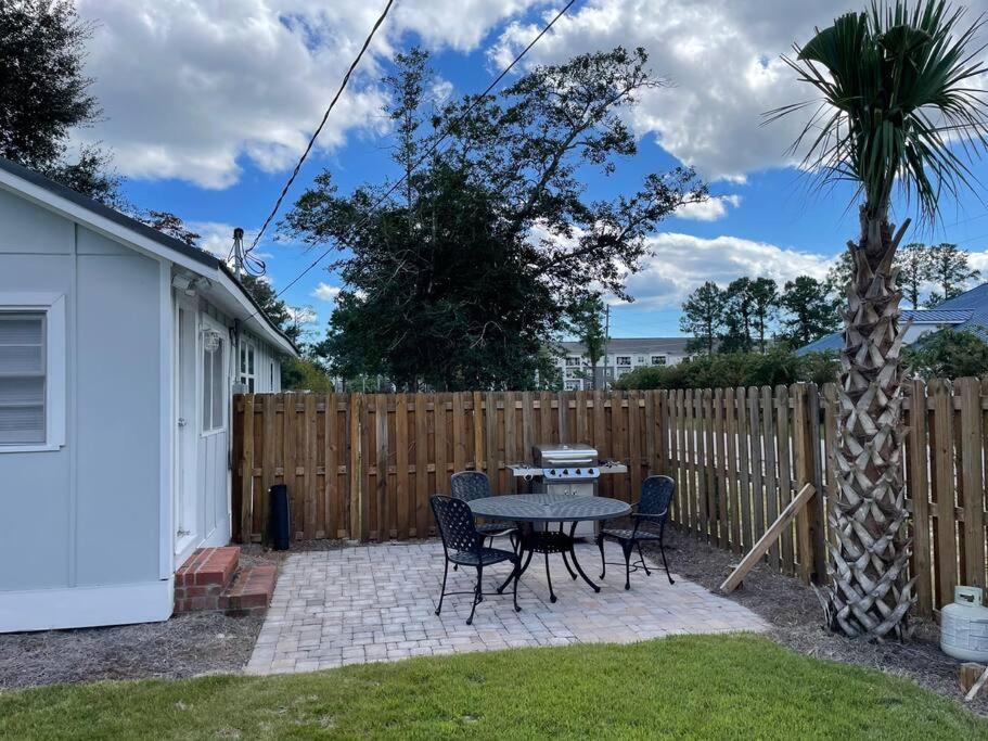 Hotel The Cottage - Image 1