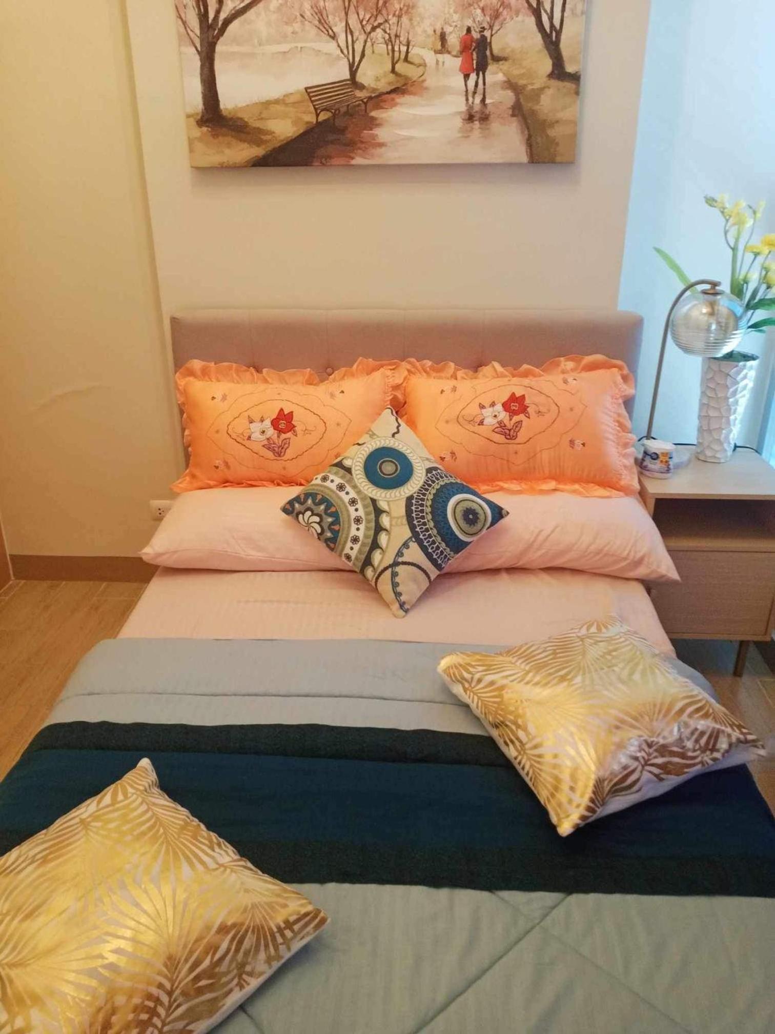 Unit 3J Signature Suites, Lafayette Megaworld