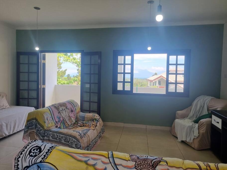 Vista p/ o mar e mata Atlântica
