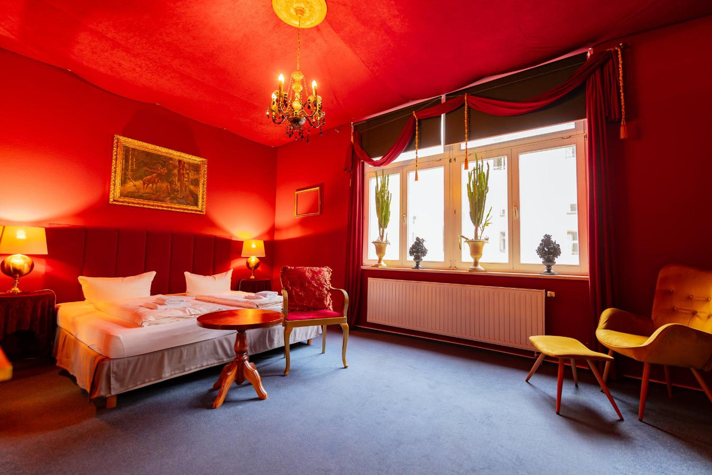 hotel room