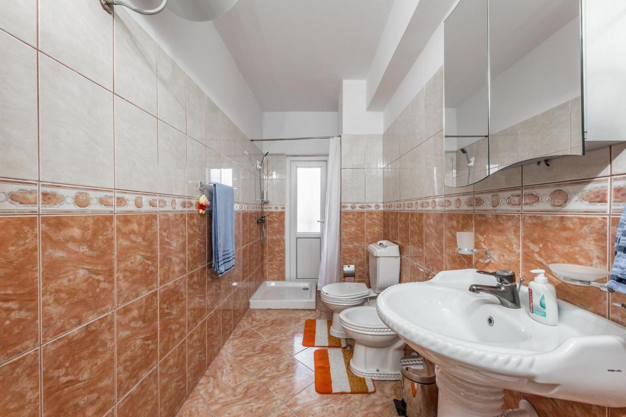 Full Sea View Center 2 Bedroom