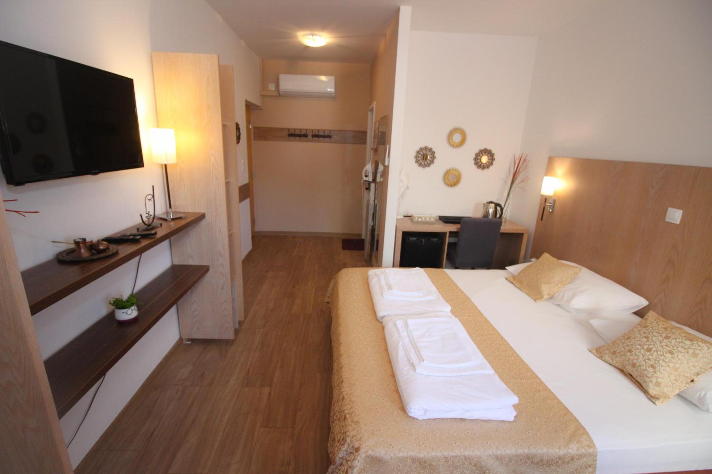 Villa Deny Mostar - with private parking