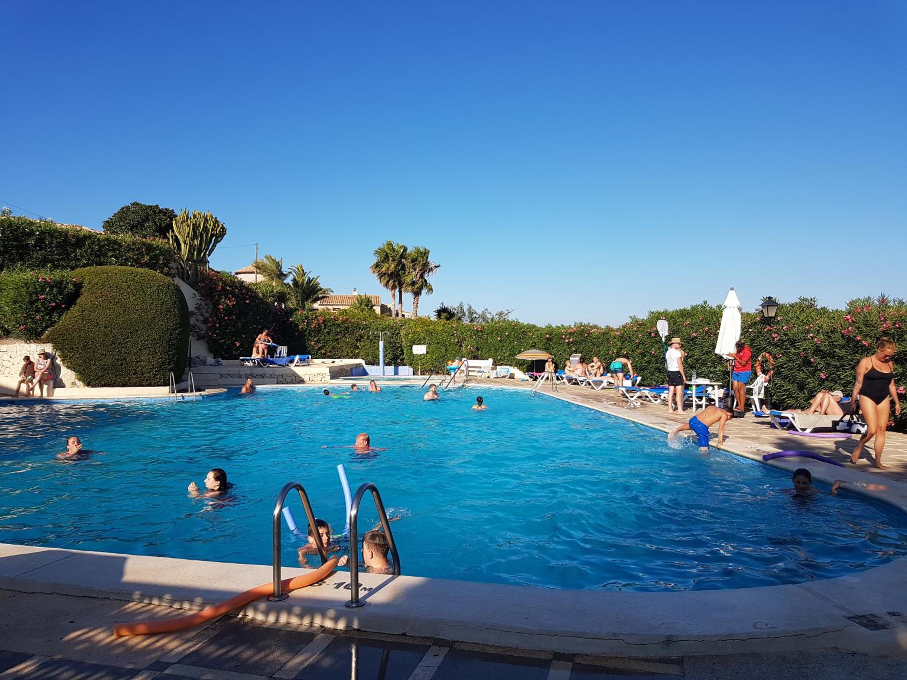 Casa Vista Moraira met fantastisch zeezicht en gemeenschappelijk zwembad