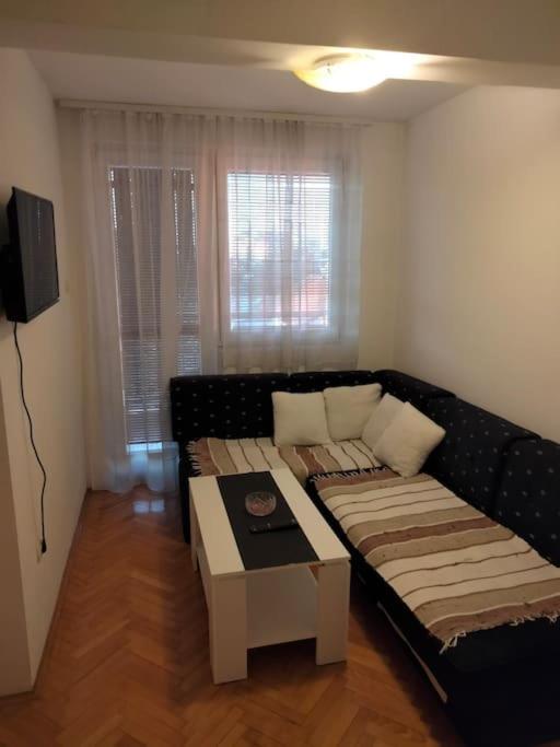 Neo Apartment