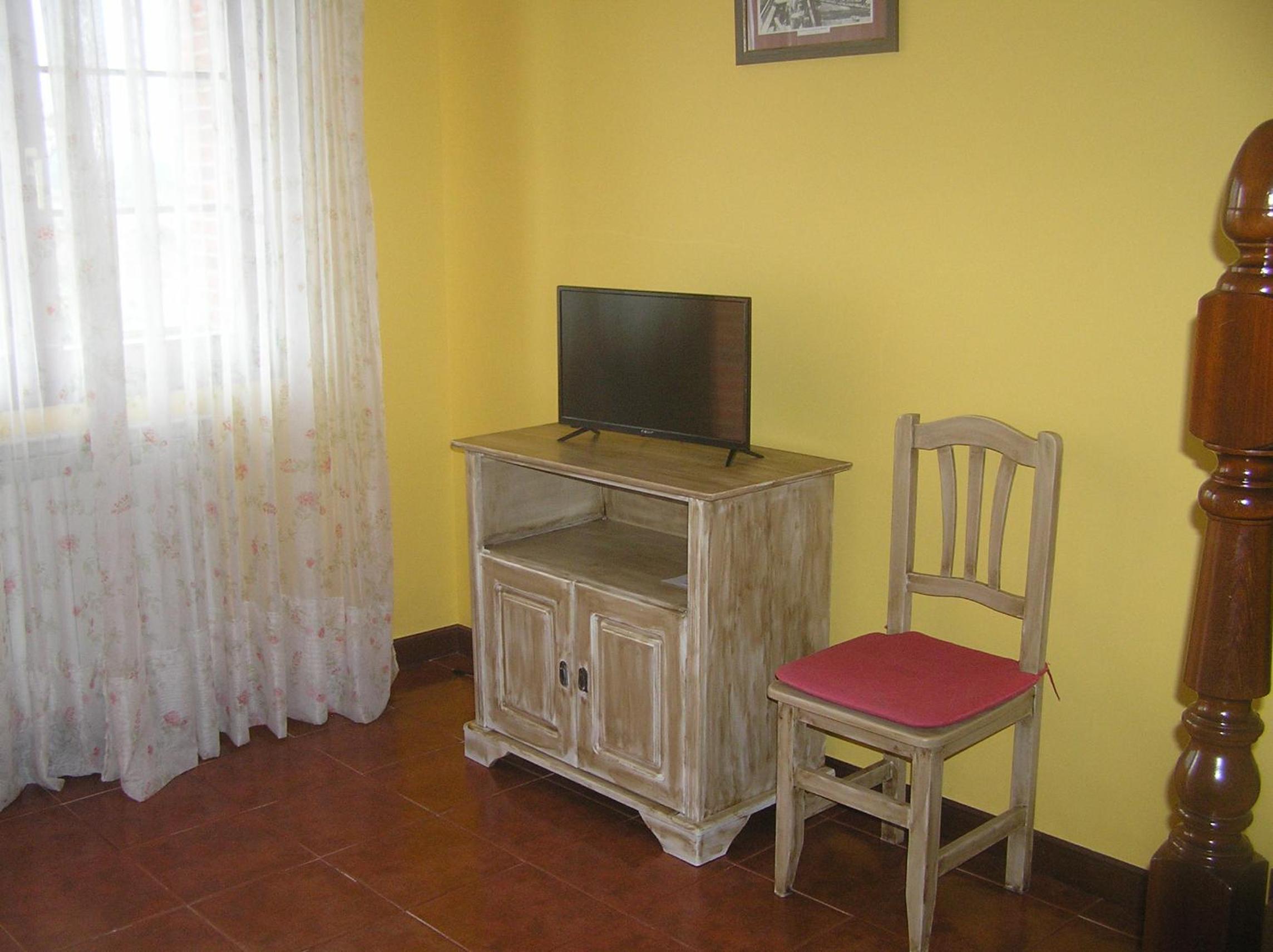 Photo 37