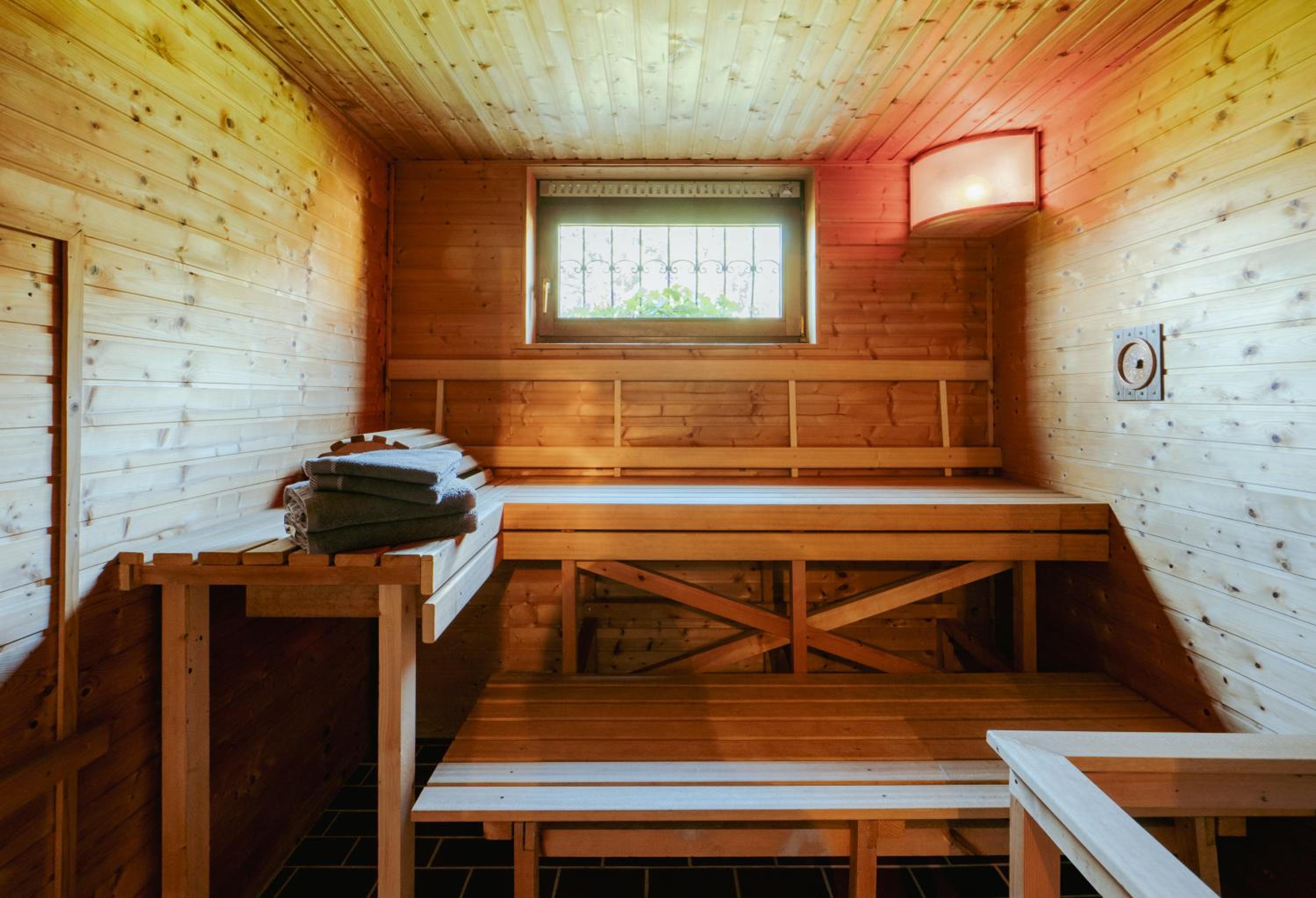 Ferienwohnung Felicitas mit Sauna by Appartementhaus Theresia