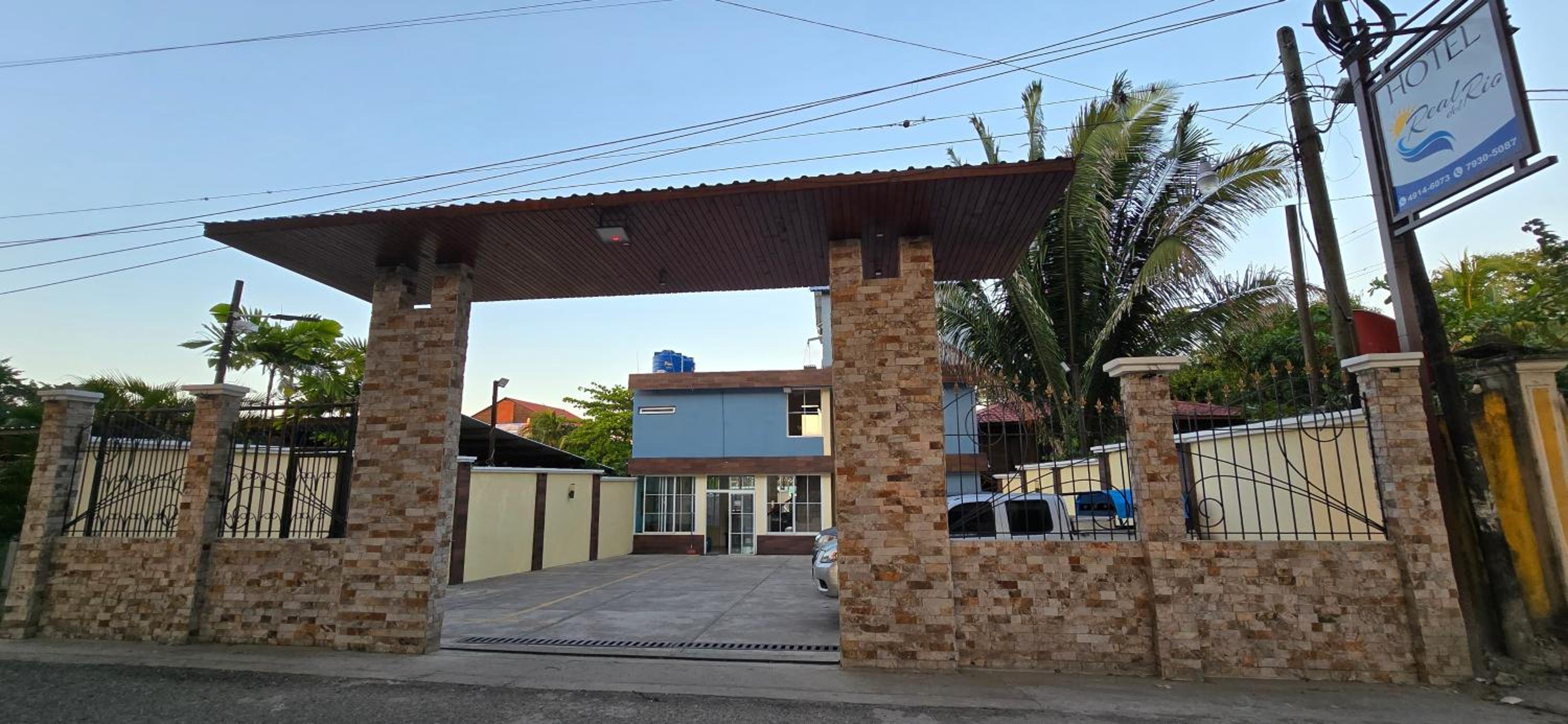 San Pedro Vacations - Hotel Real del Rio - Property Image 4