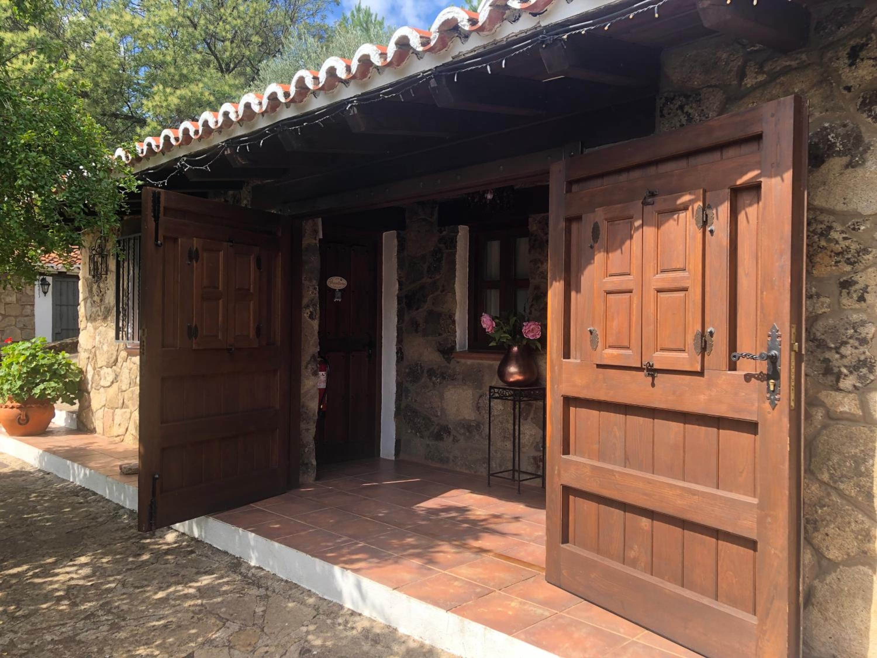 FINCA VERGEL Alojamiento con encanto habitaciones con baño view 3