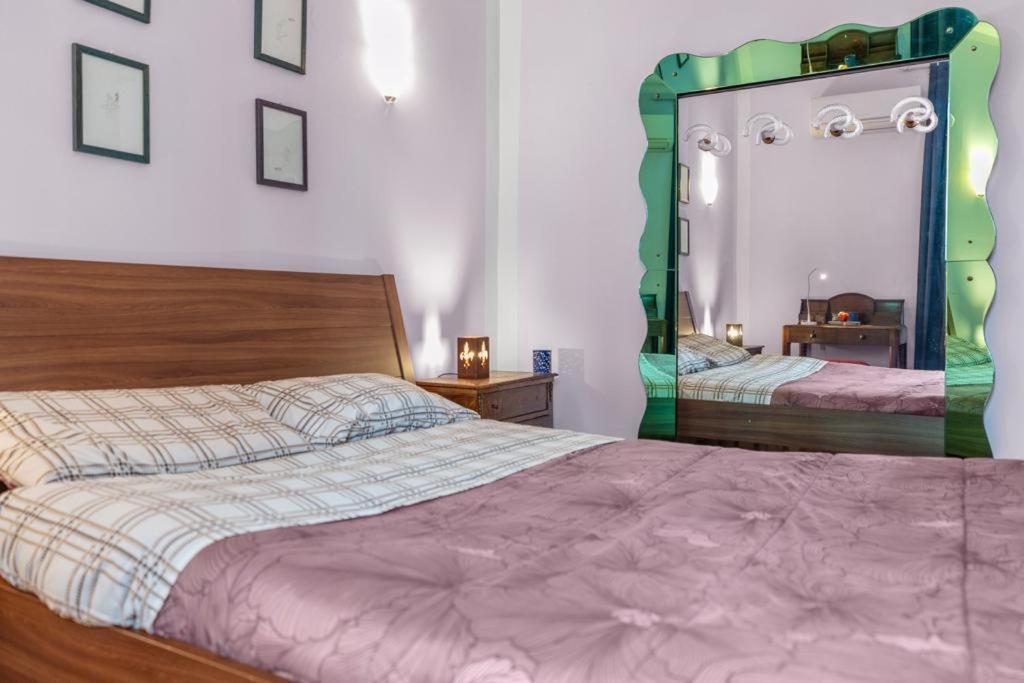 [Milano- Stazione Garibaldi] Ecletic Apartment