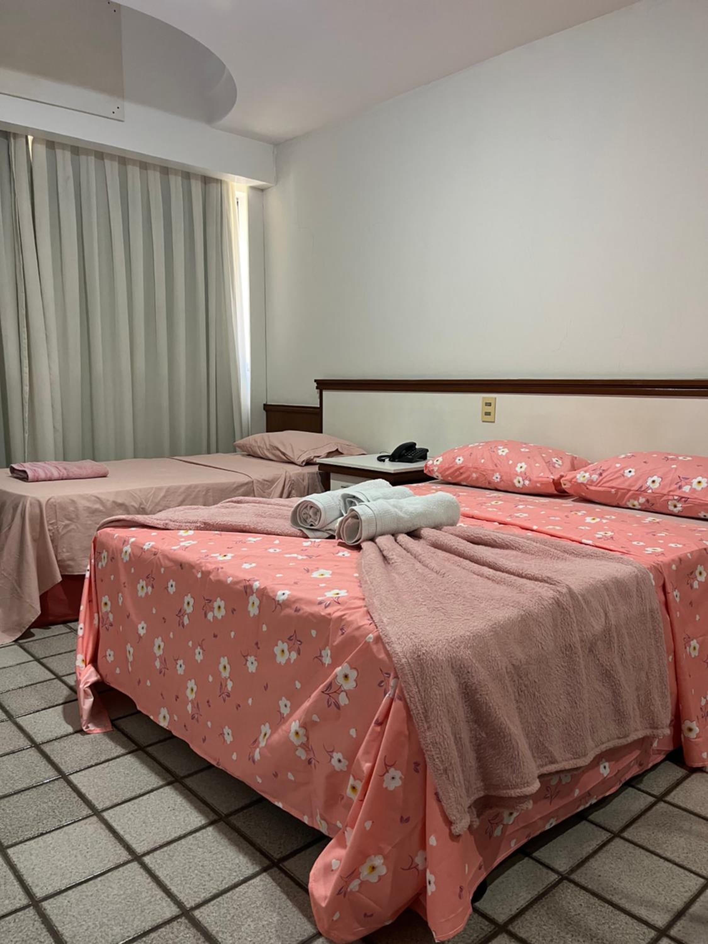 Apartamento com vista da praia da Costa 615