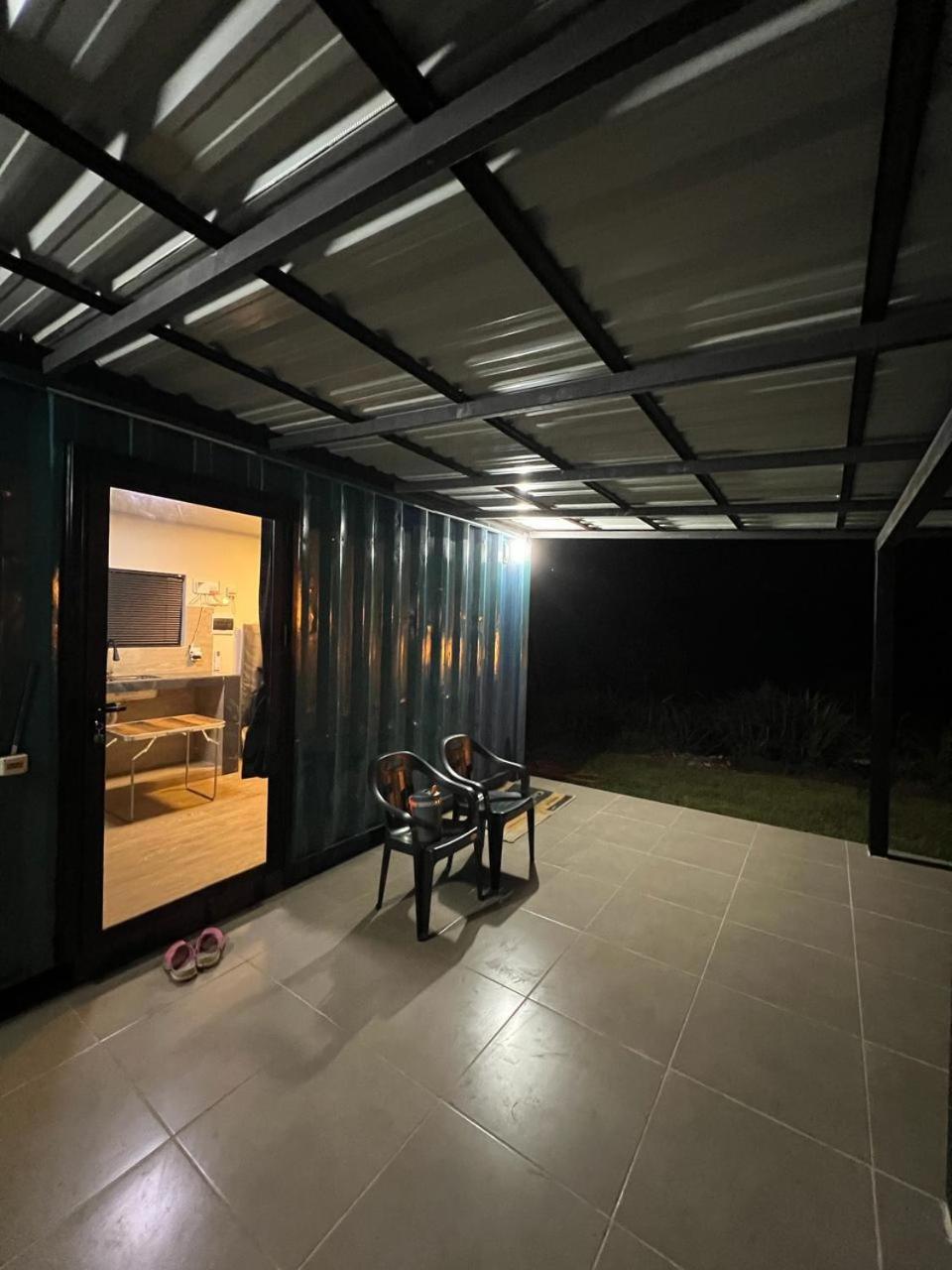 Container Home Py view 3