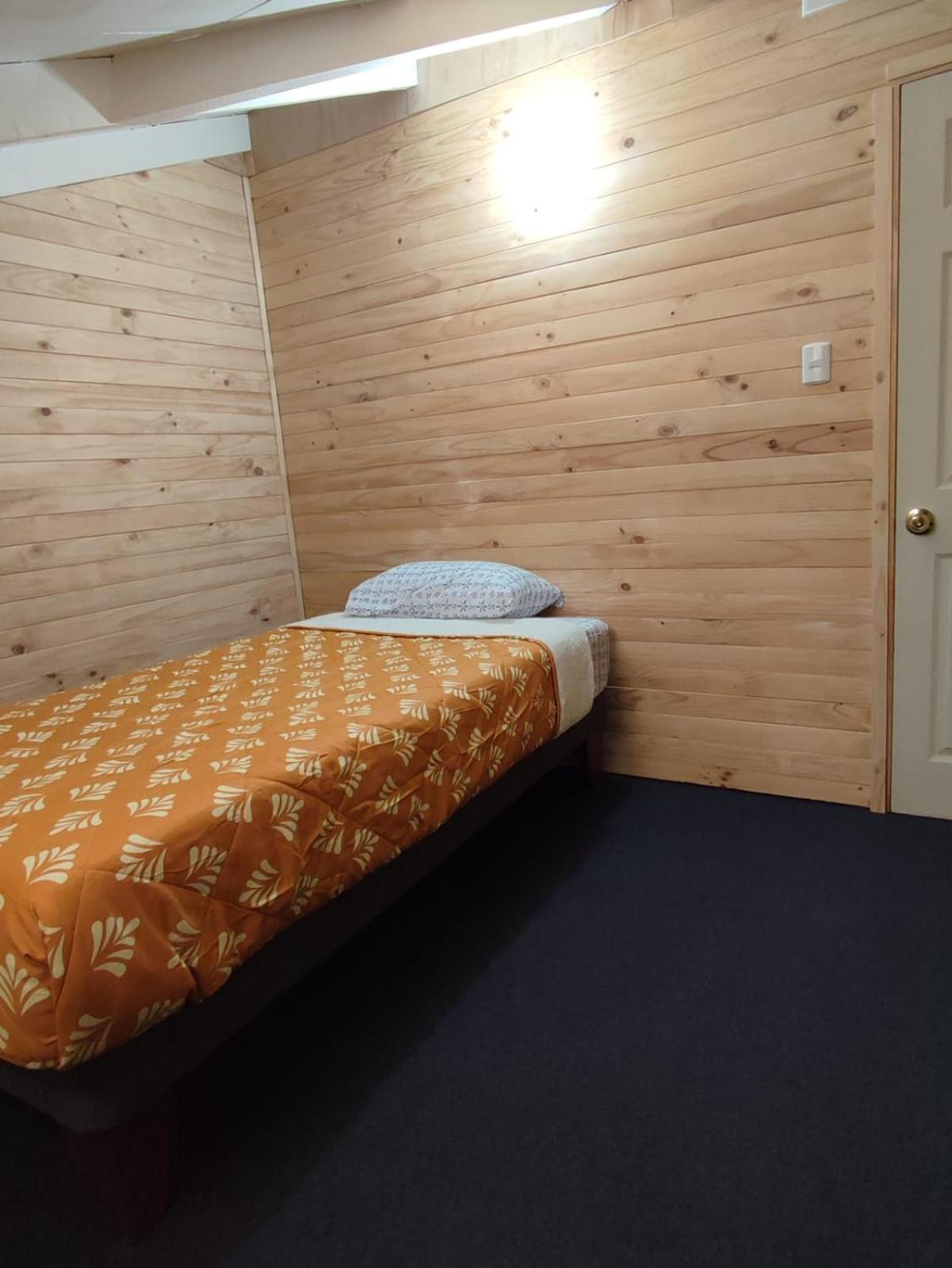 VERDEAGUA Hostal