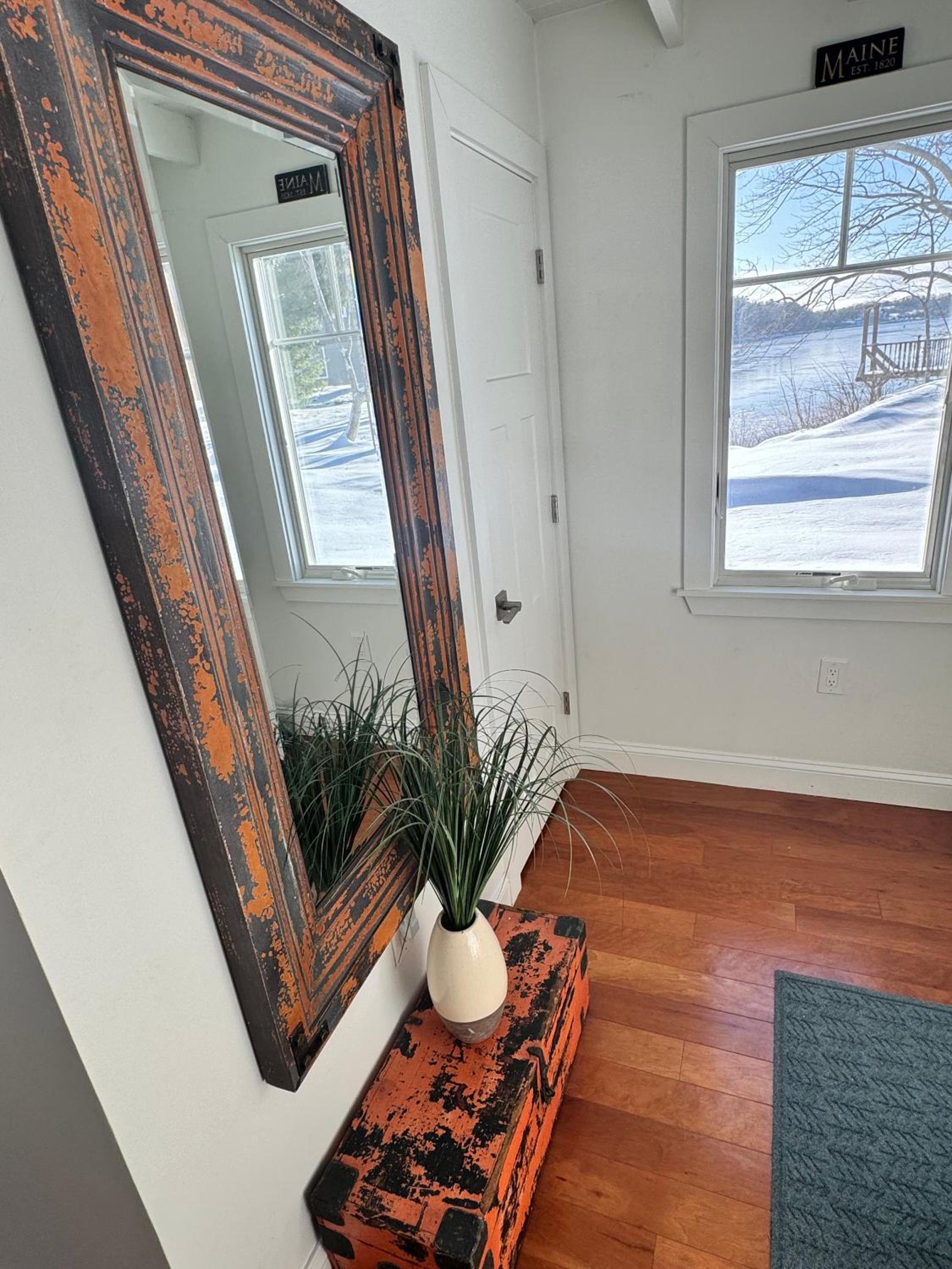 Cozy Cottage on the Penobscot — Panoramic Luxury! view 4