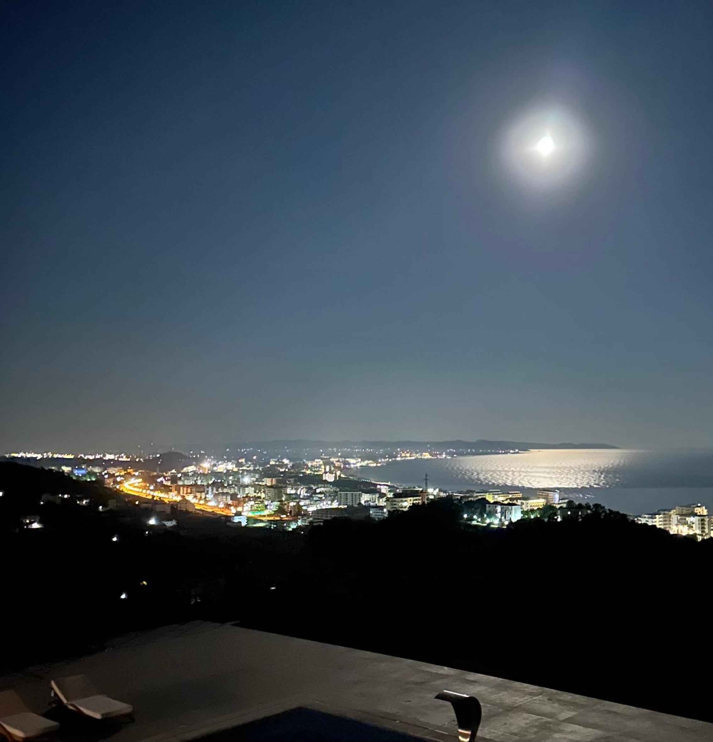 Villa Esmi Durres