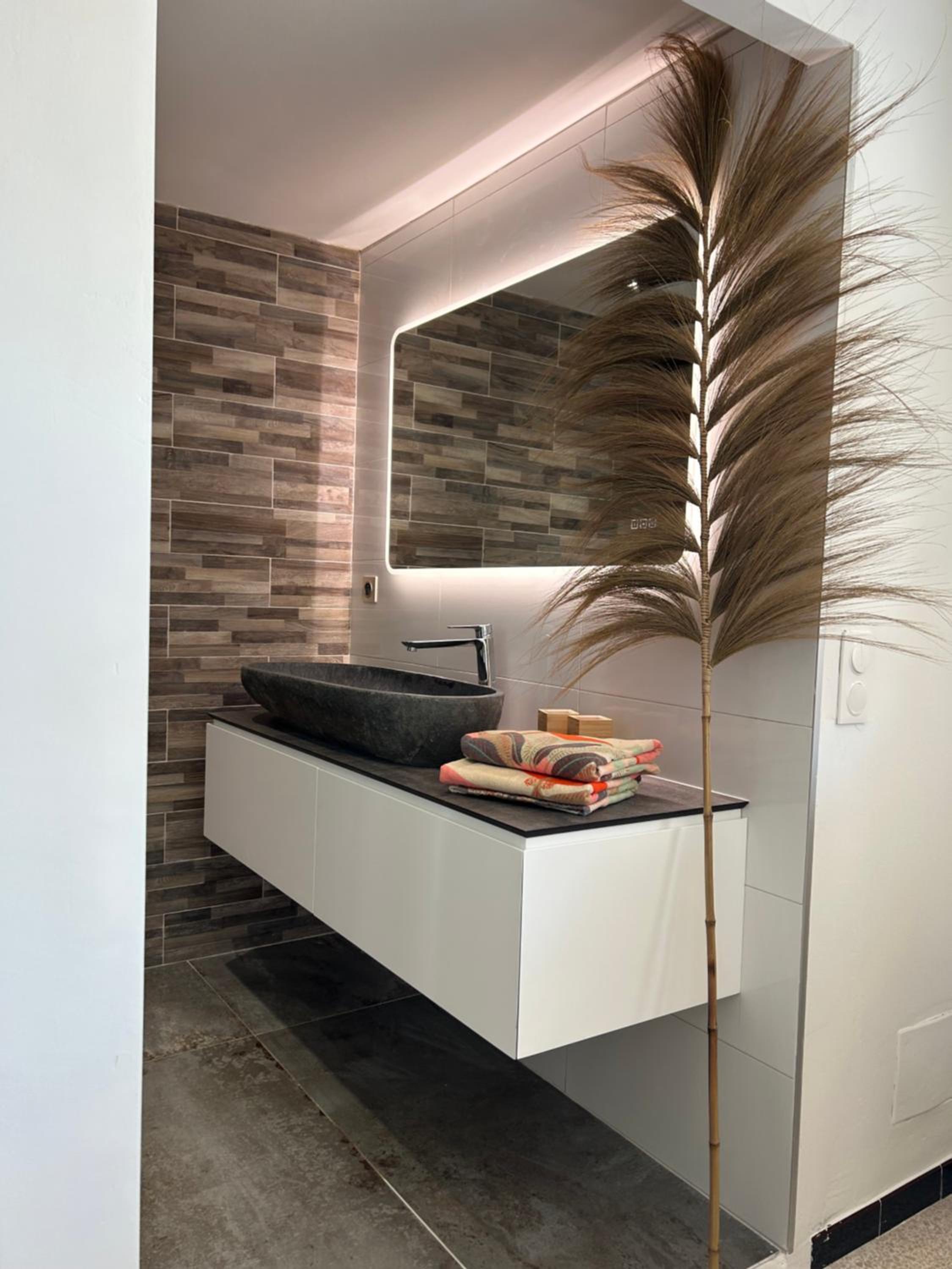Premium Sea Front Apartment