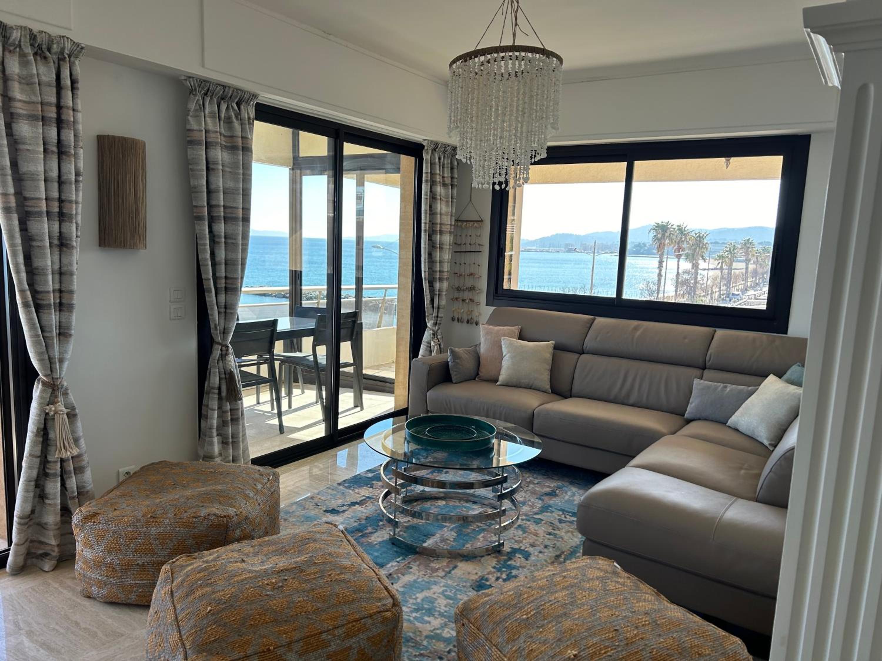 Premium Sea Front Apartment