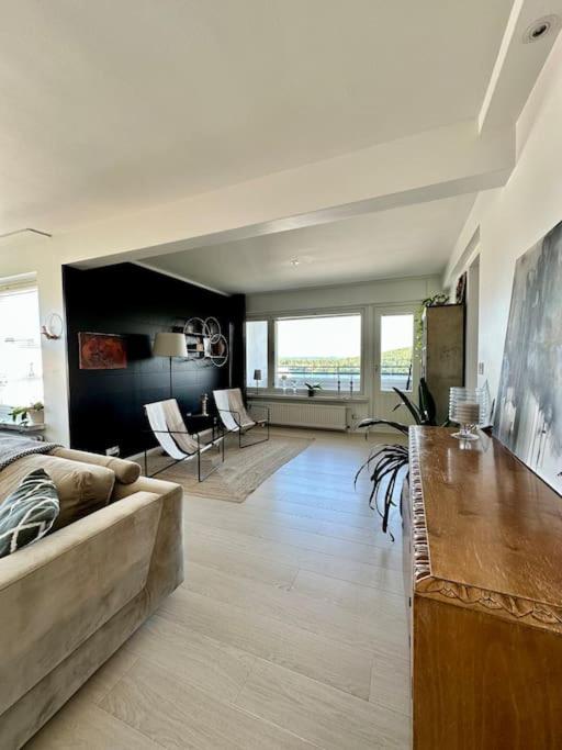 Luxury Penthouse In City Center