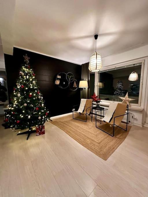 Luxury Penthouse In City Center