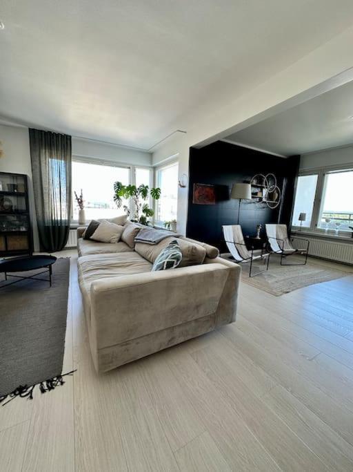 Luxury Penthouse In City Center