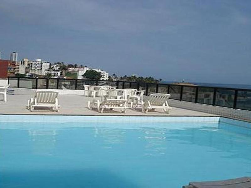 Flat no Farol da Barra