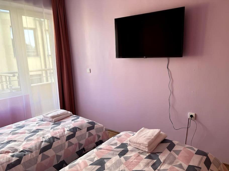 Lovely 2-bedroom rental unit in Sofia