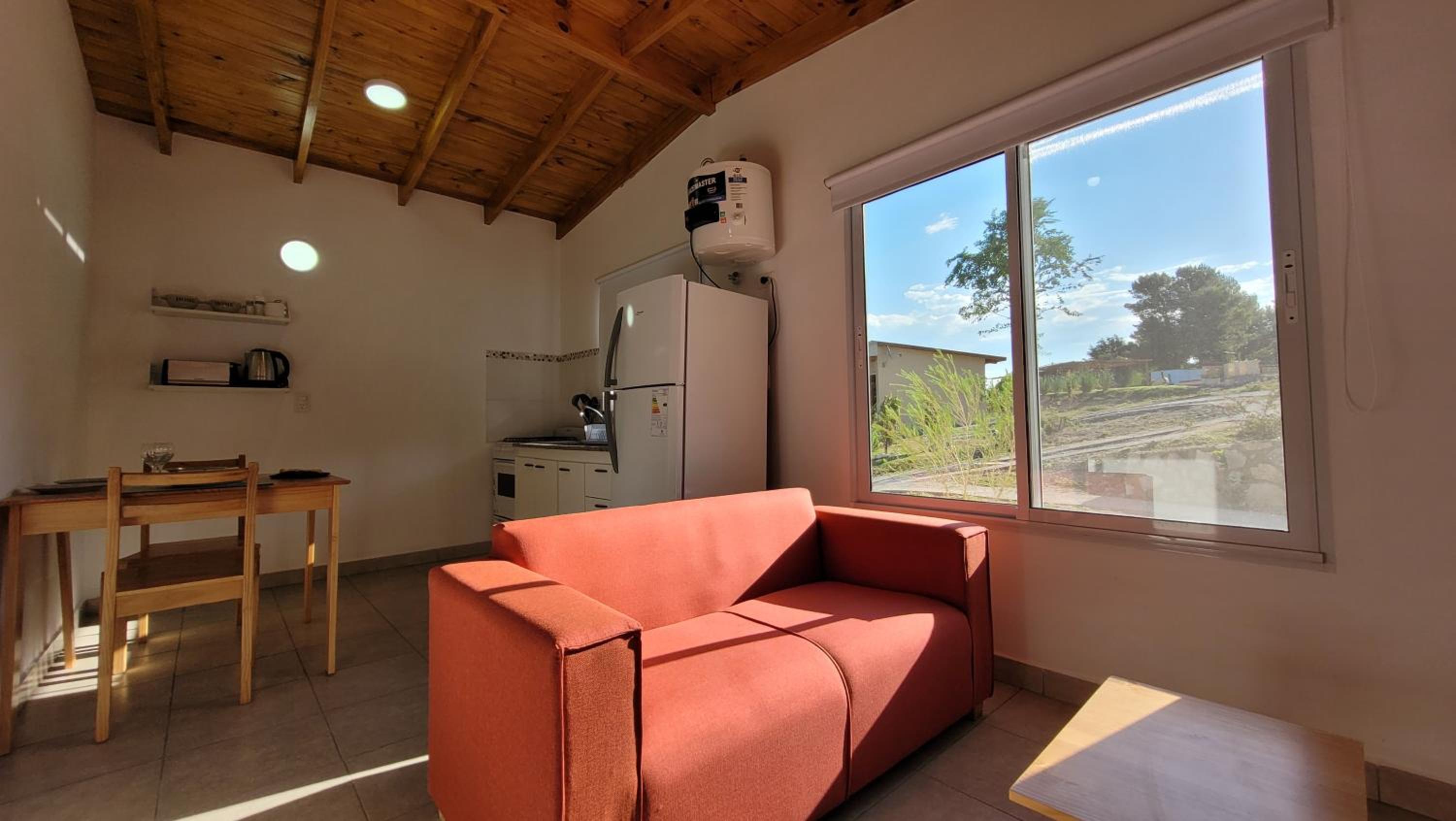 Lo de Almada Cabañas&Suites