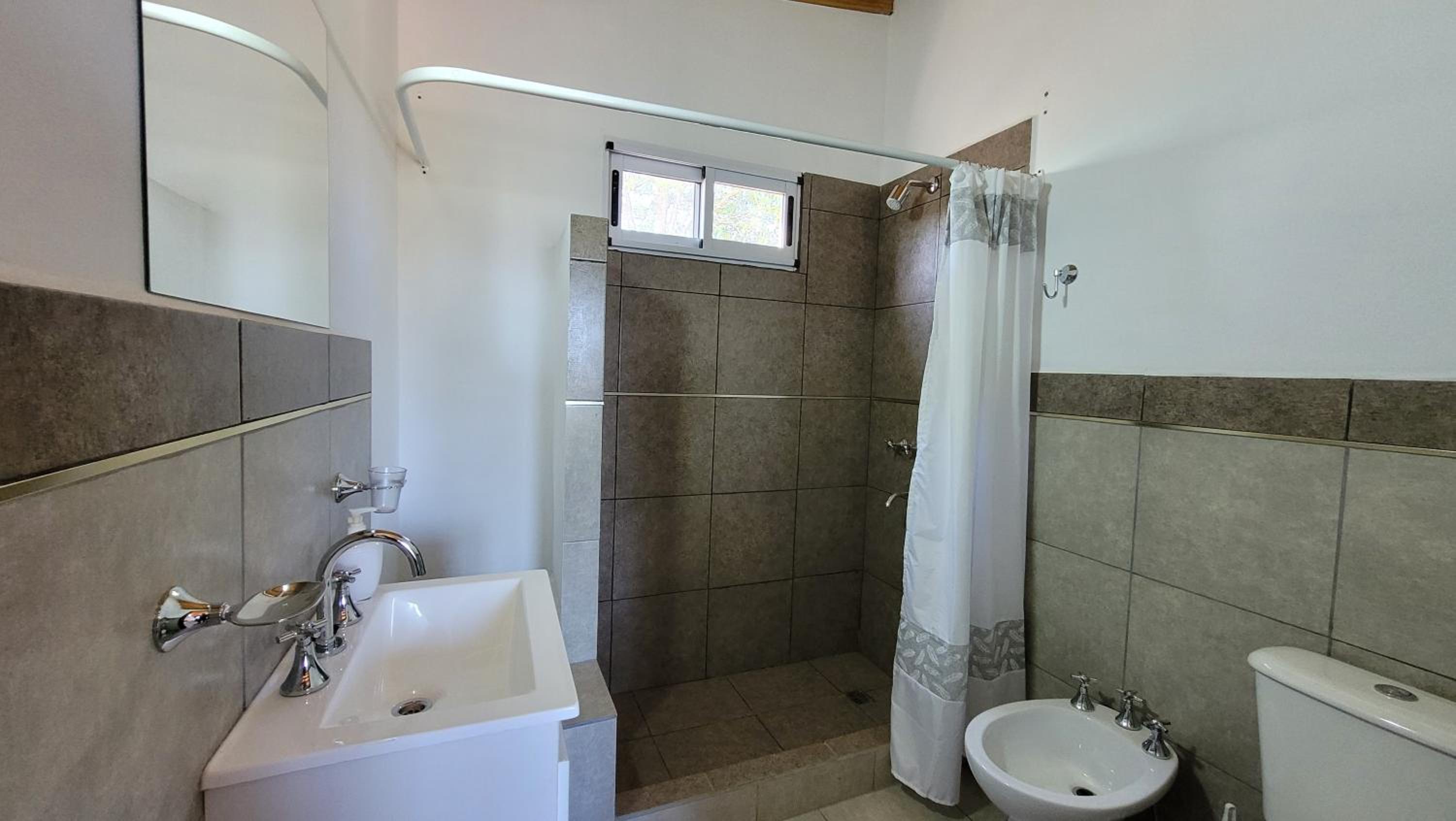 Lo de Almada Cabañas&Suites