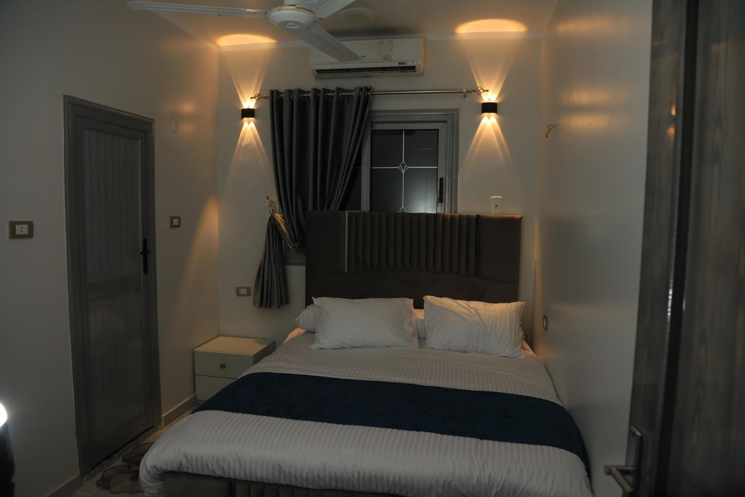 Crystala guest house