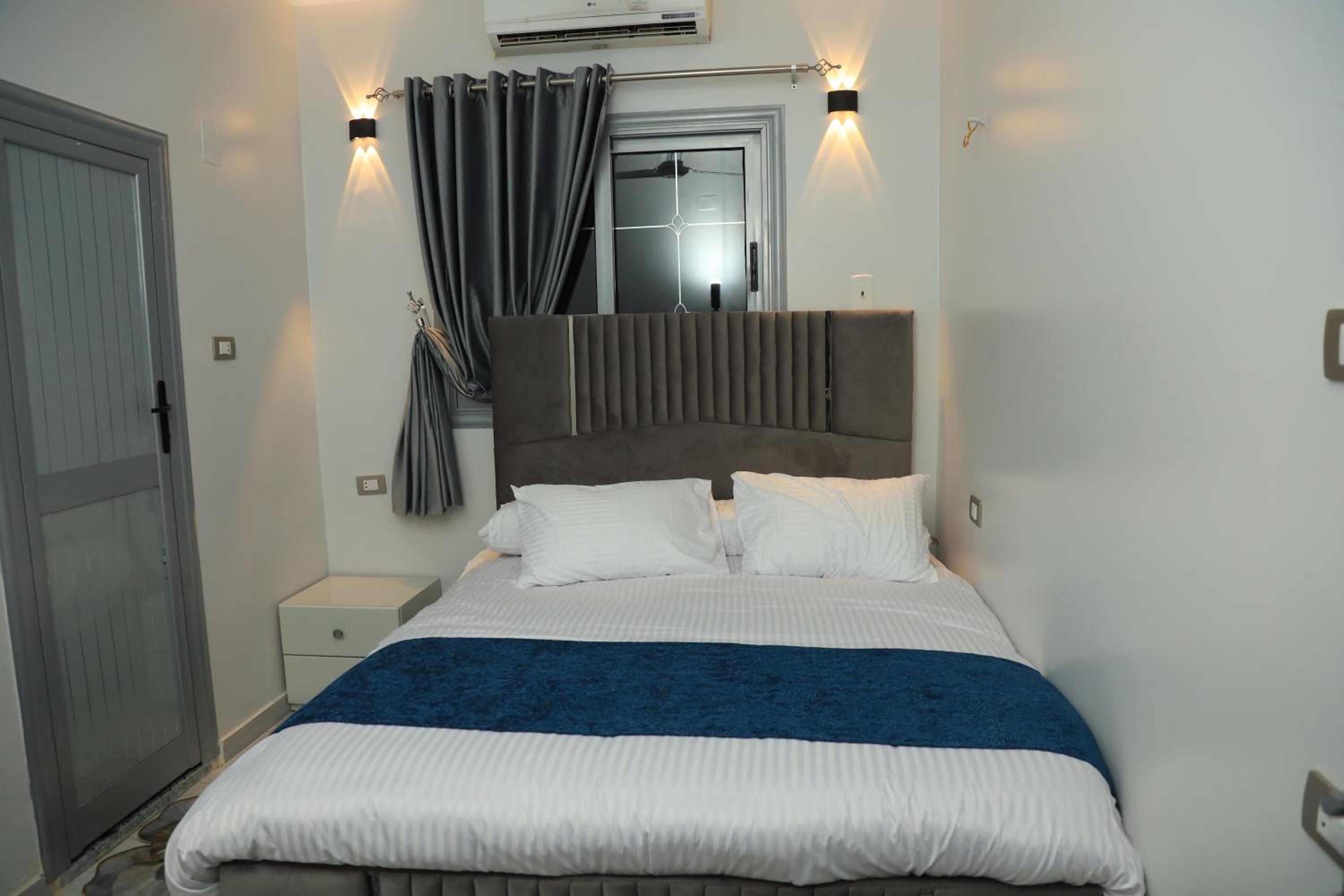 Crystala guest house