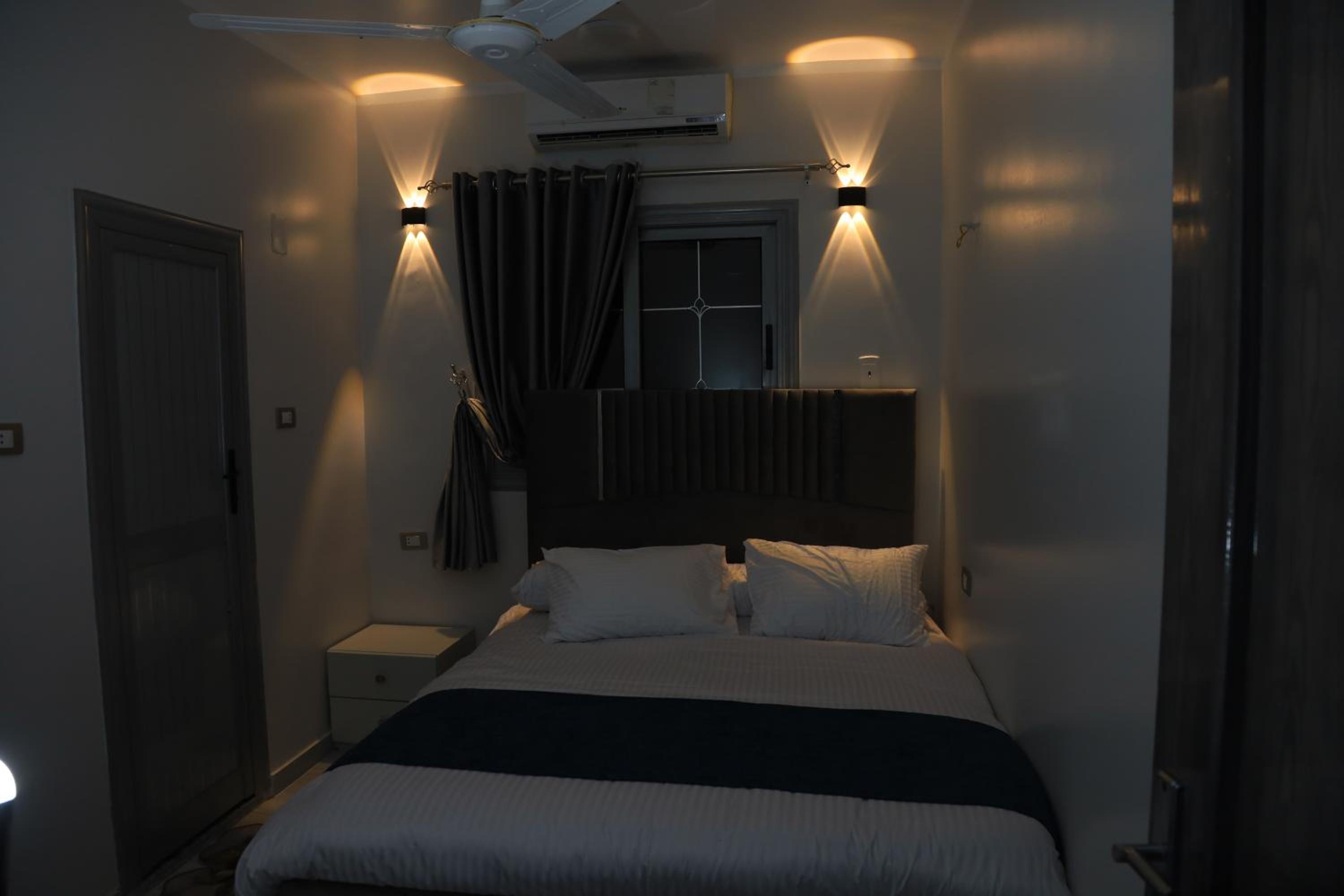 Crystala guest house