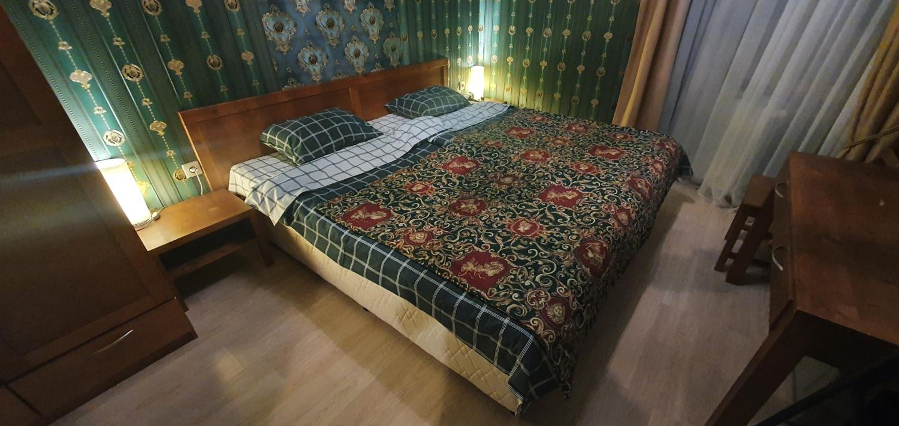 Harriet Hill Designer Bansko