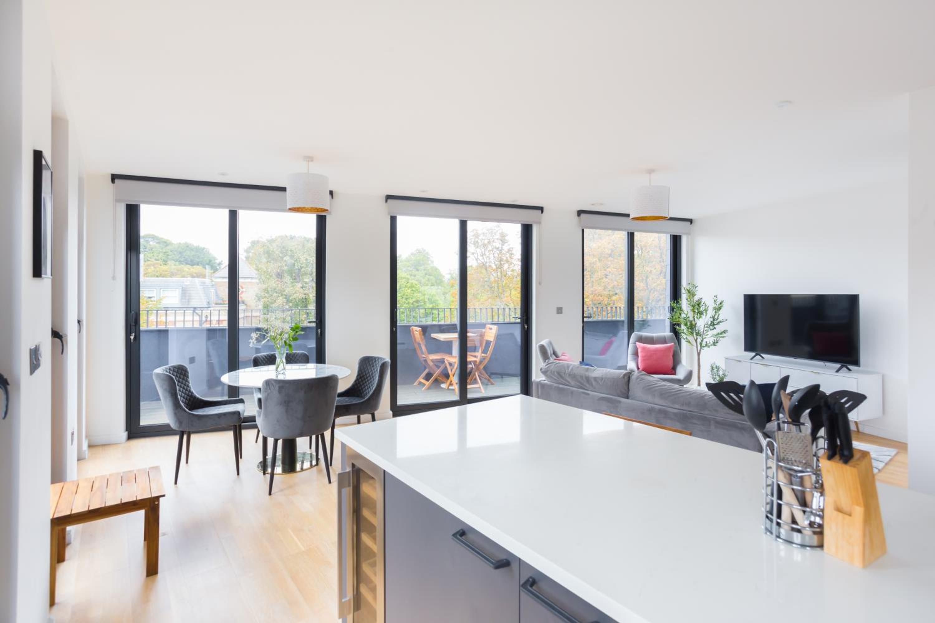 The Vale - Luxury Apartments