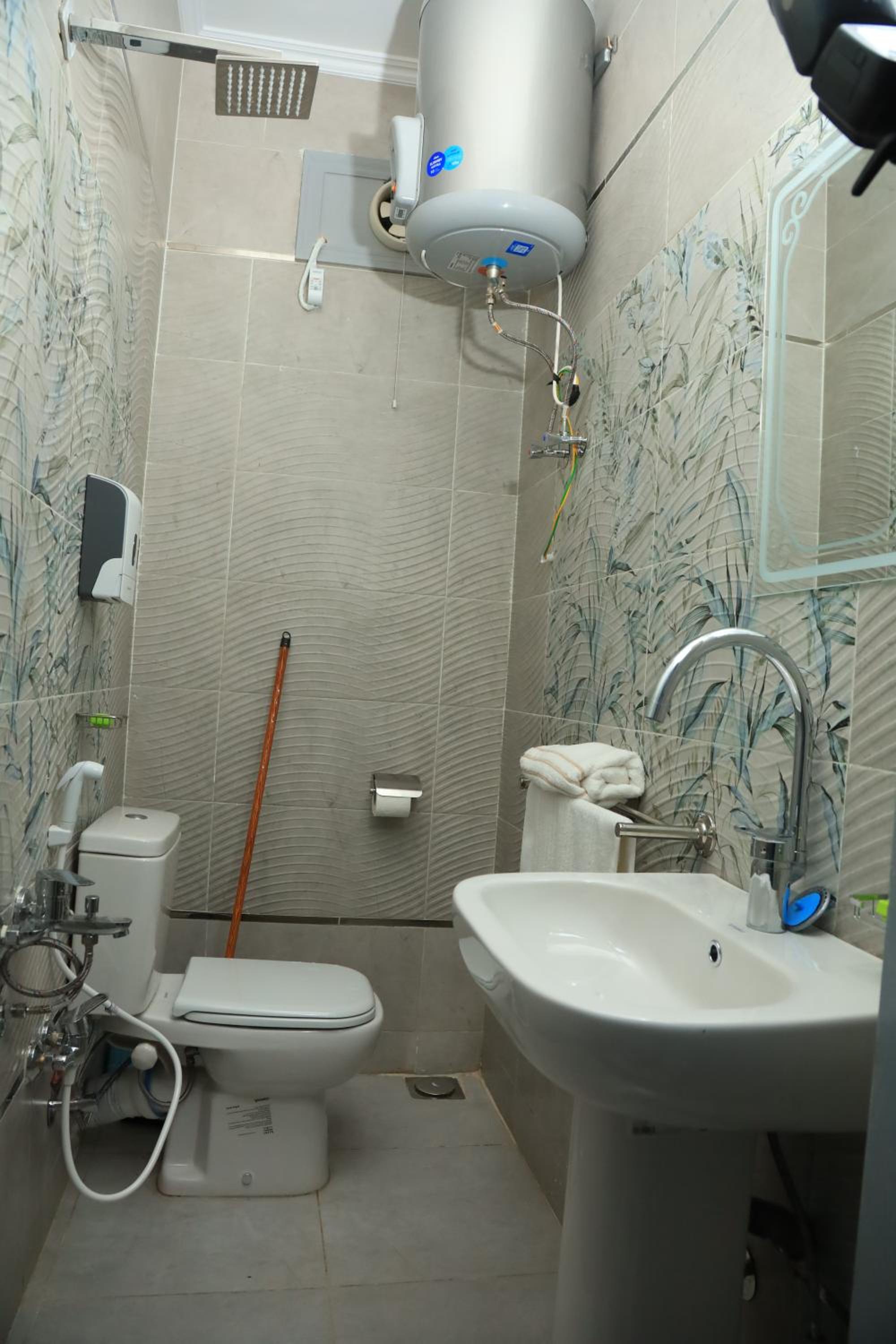 Crystala guest house