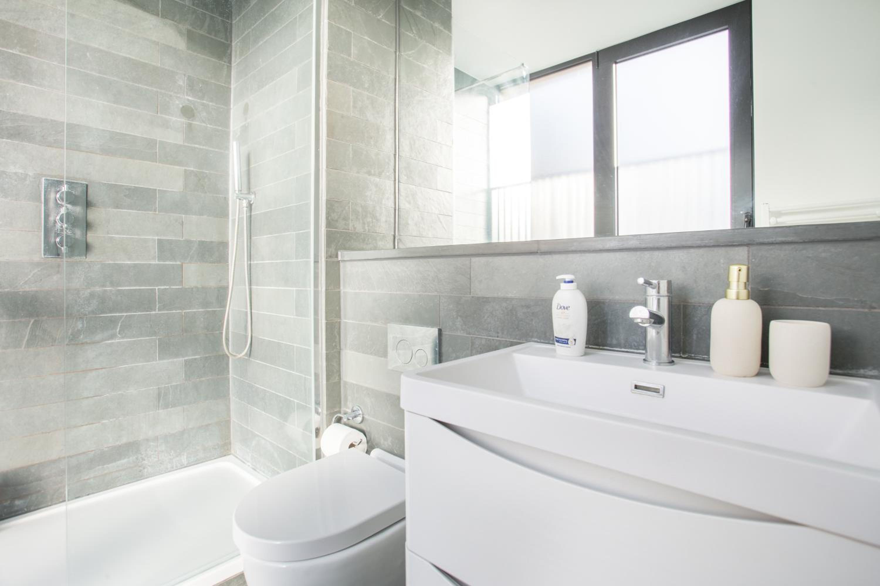 The Vale - Luxury Apartments