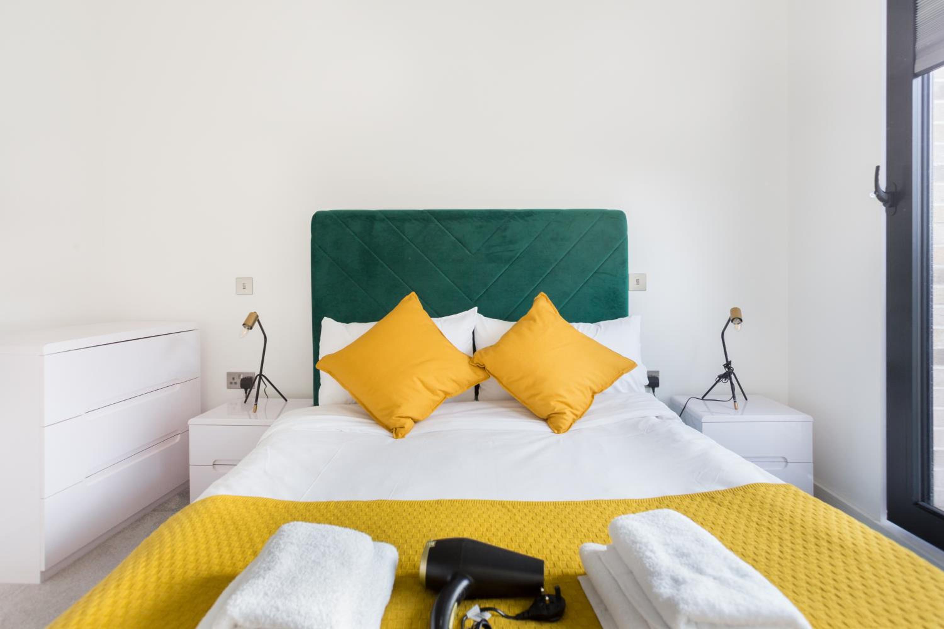 The Vale - Luxury Apartments