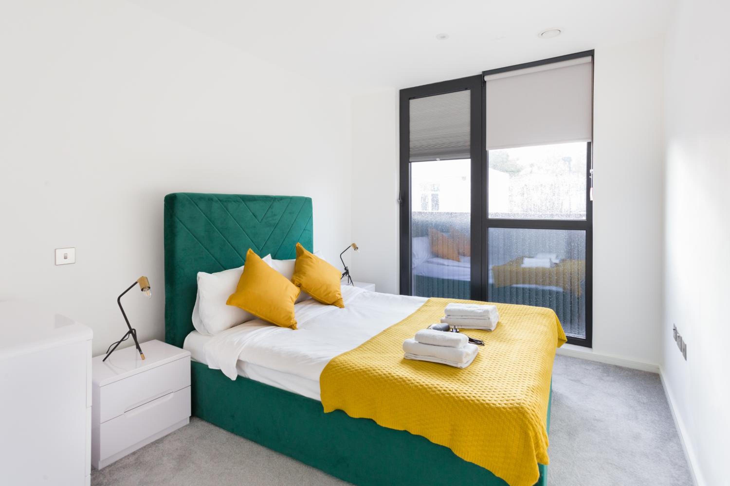 The Vale - Luxury Apartments