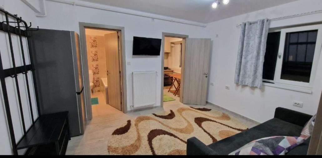 Apartament 3 cam Grand Arena view 2