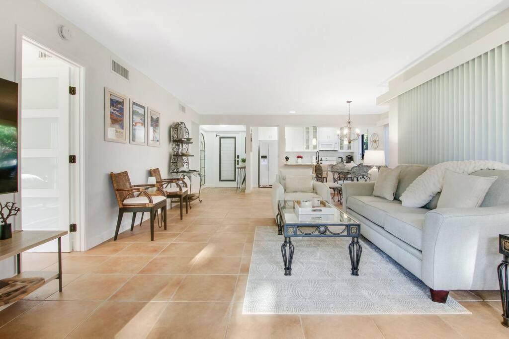 Modern LuxuryPeacefulGolfPoolBeachSpa - Property Image 9