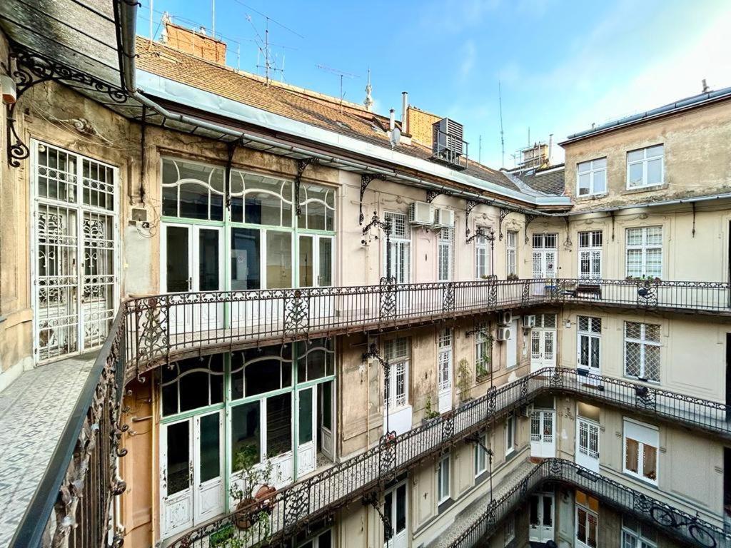 Gellert Danube Panorama Apartment view 3