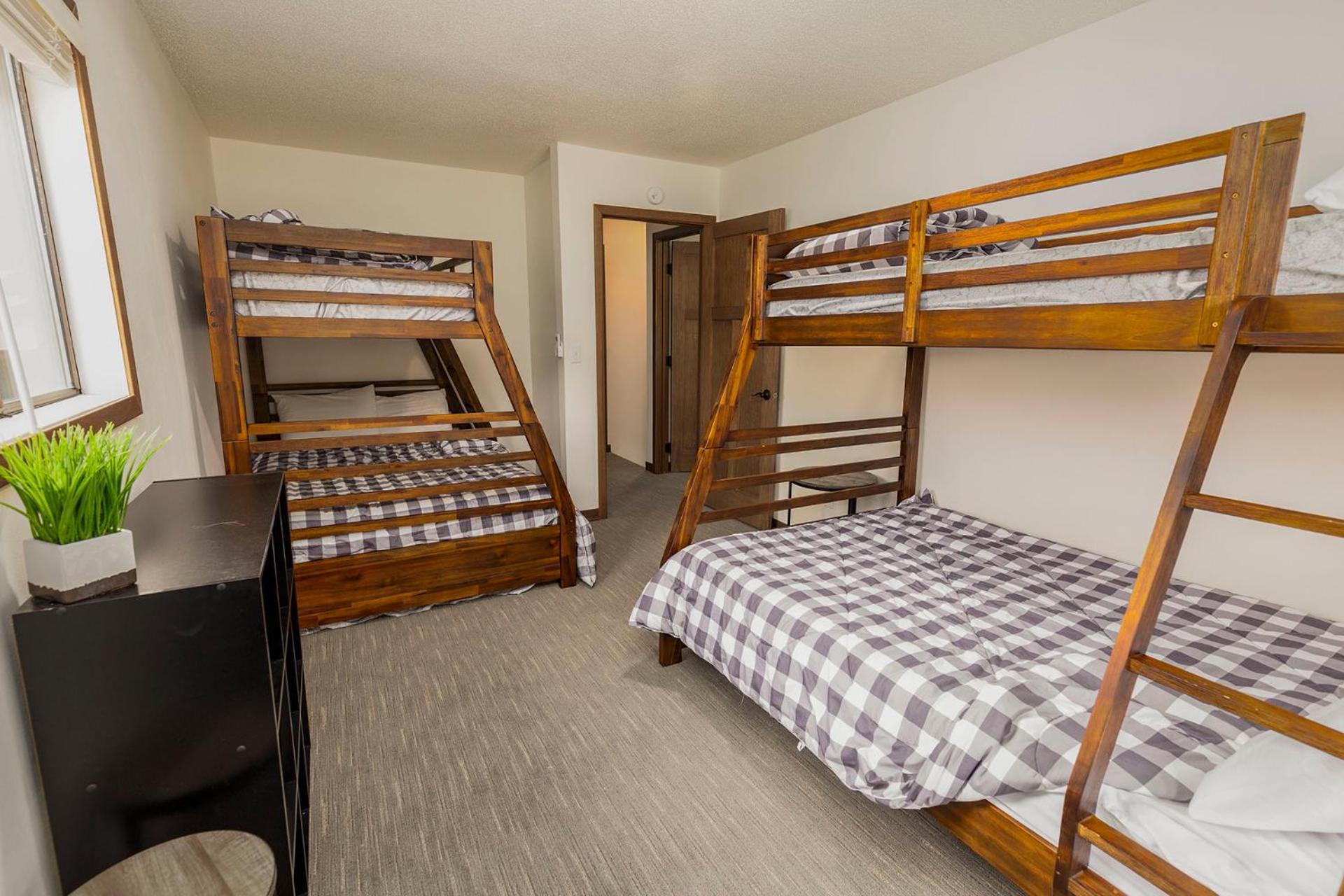 Cabin 6 at Horse Creek Resort view 5